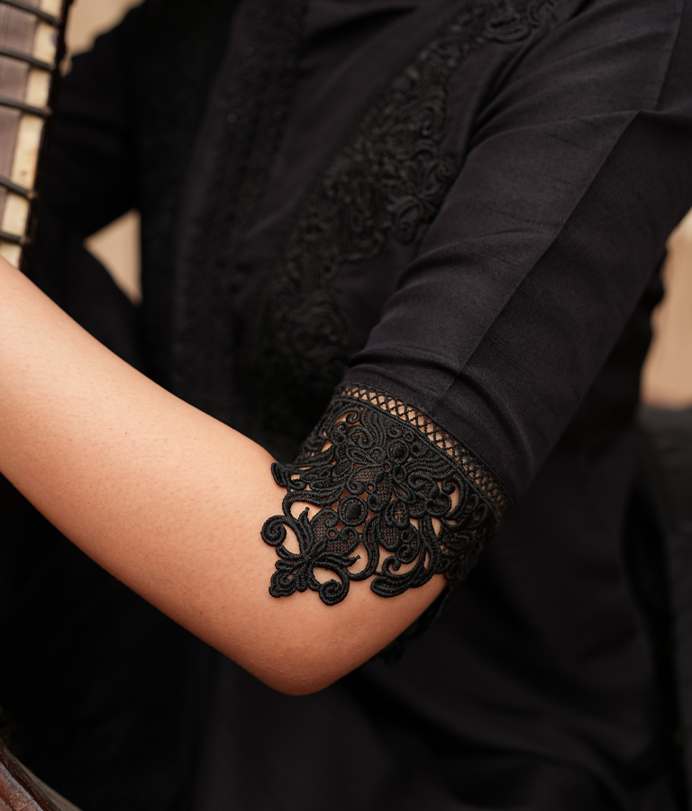 Selene Farshi Shalwar 3PC Stitched