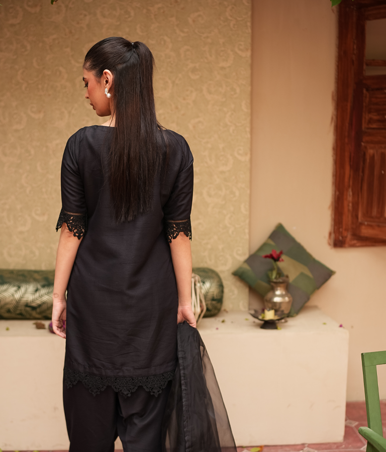 Selene Farshi Shalwar 3PC Stitched